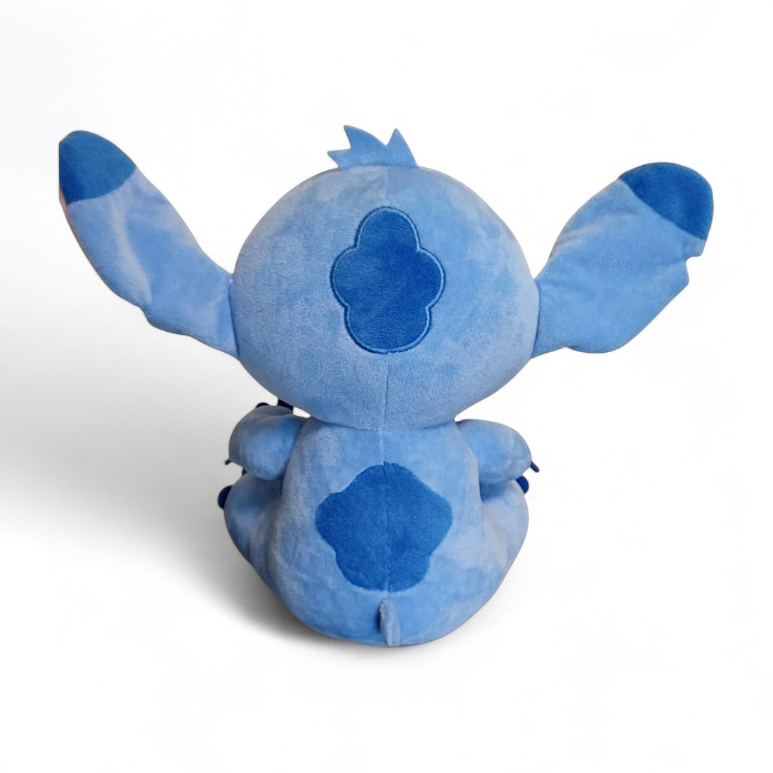 peluche Stitch Disney tendre câlin
