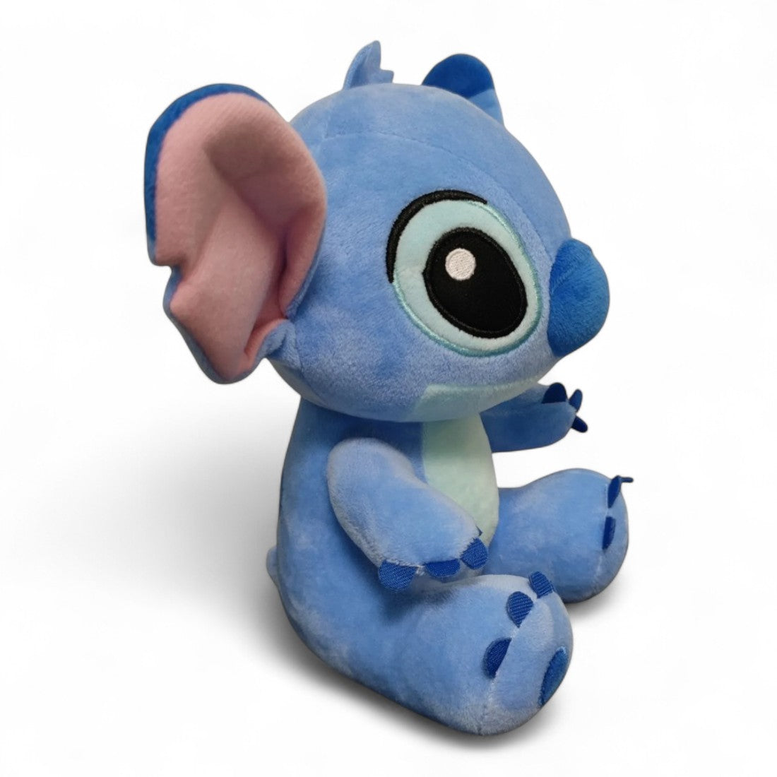 peluche Stitch Disney tendre câlin