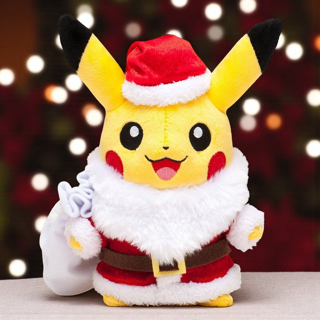 Peluche Pokémon – Pikachu déguisé en Père Noël