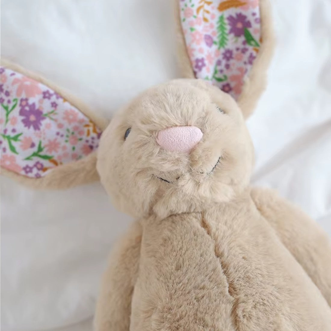 Lapin en peluche avec motif Liberty