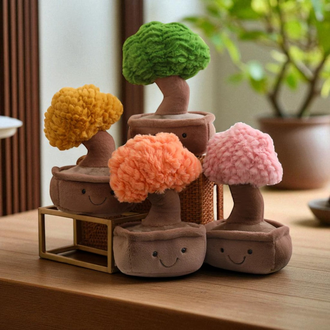 Peluche plante kawaii bonzaï sourire tendre