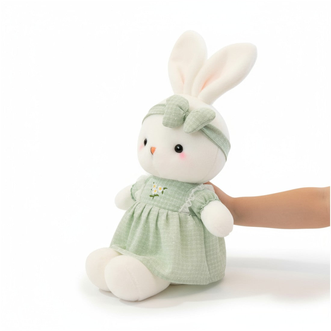 Adorable lapin en peluche avec robe à fleurs