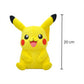 Peluche Pokémon - Pikachu assis sourire joyeux