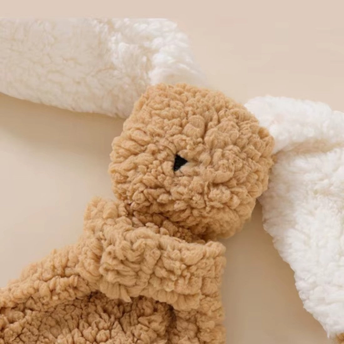 Peluche doudou lapin tout doux pour bébé