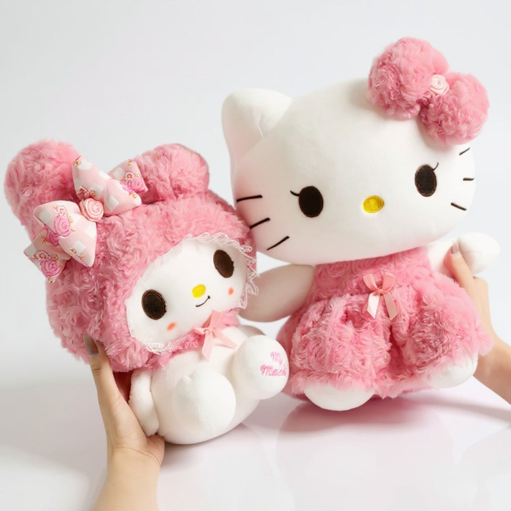 Peluche Hello kitty et My Mélody avec tenue rose