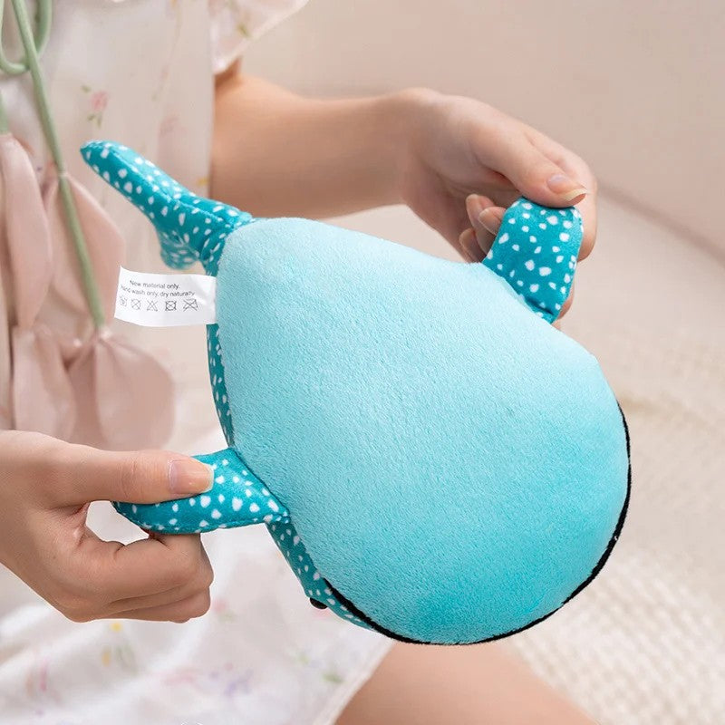 Peluche requin-baleine bleu océan