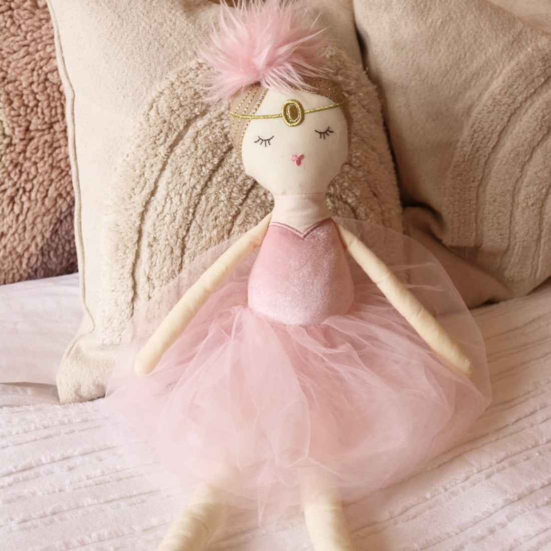 Peluche poupée danseuse étoile en robe rose