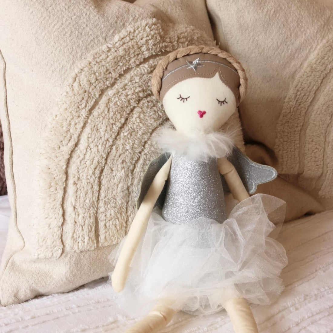 Poupée ange robe tulle argent et ailes argentées