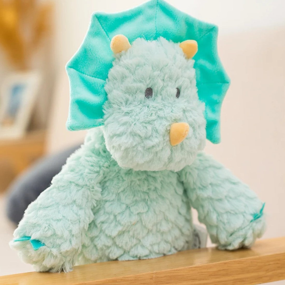 Peluche tricératops bleu mignon