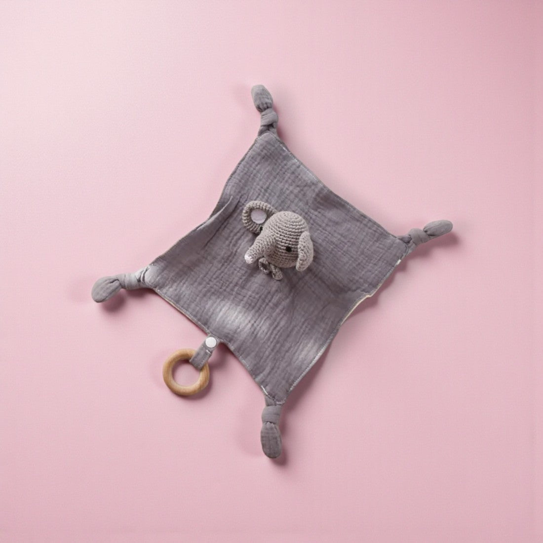 Doudou plat éléphant crocheté lange coton bicolore