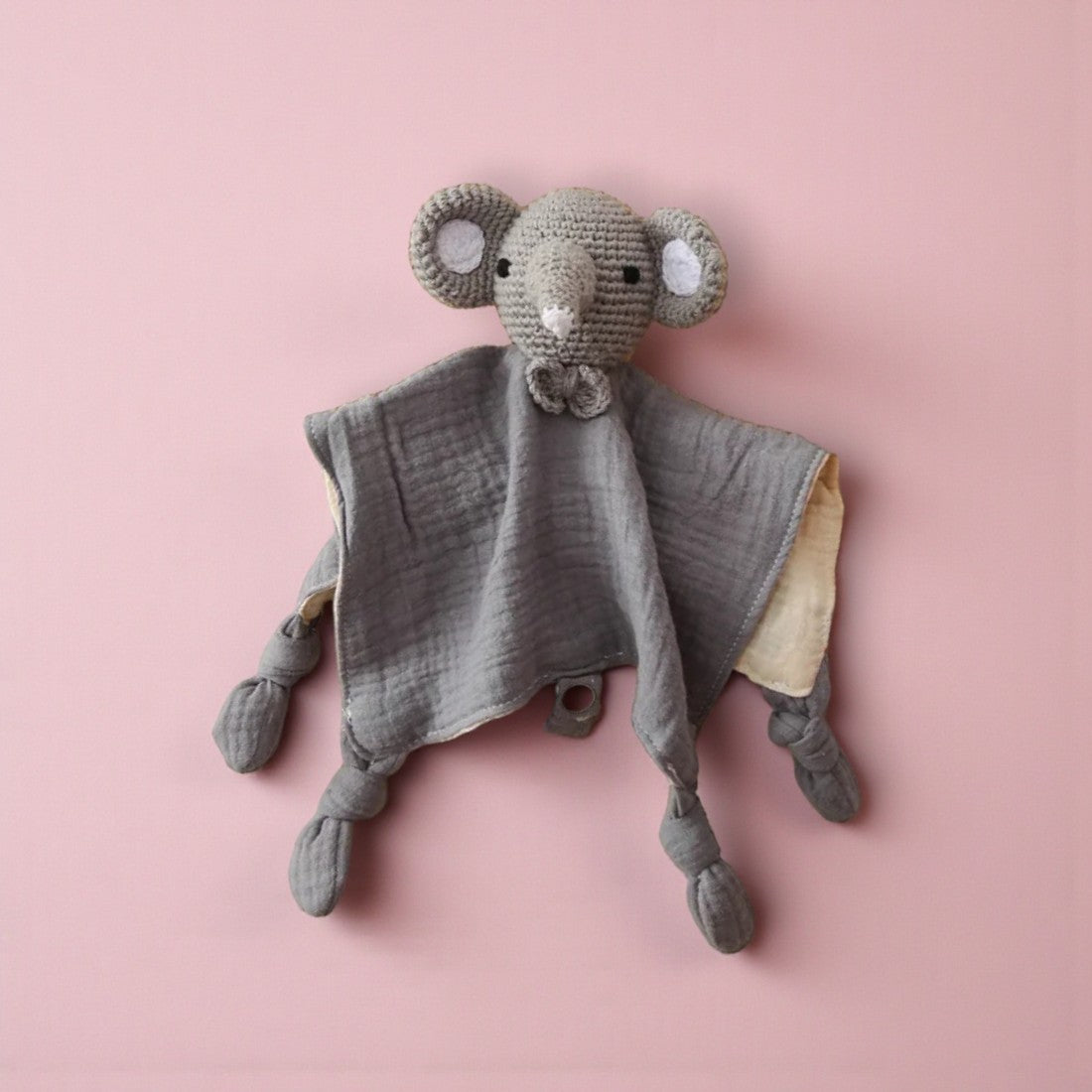 Doudou plat éléphant crocheté lange coton bicolore