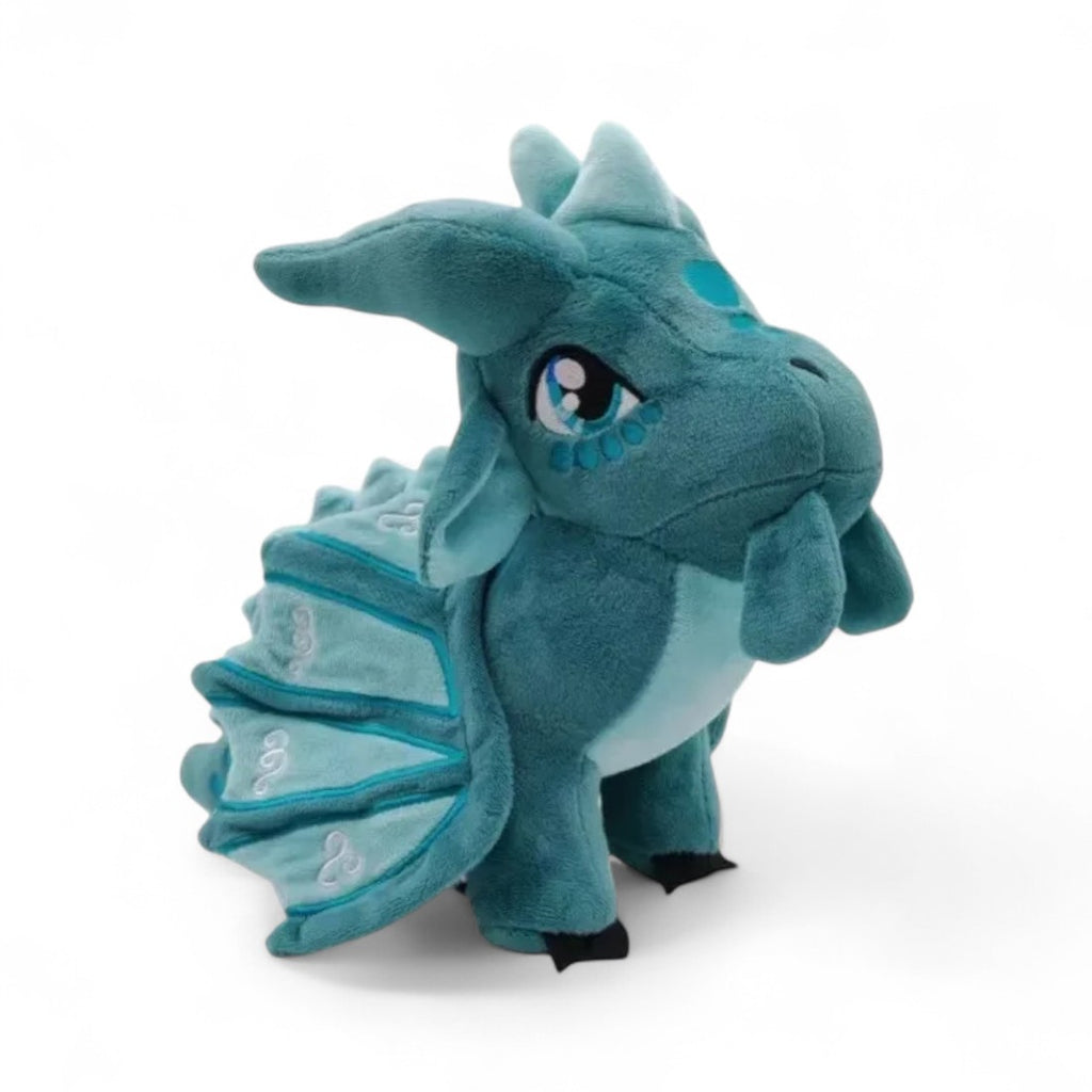 Peluche dragon féérique bleu azur - vue de trois-quarts avant, aile repliée
