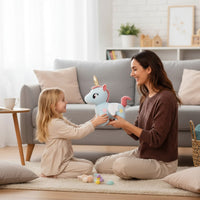 Licorne en peluche mignonne avec étoiles et ailes magiques