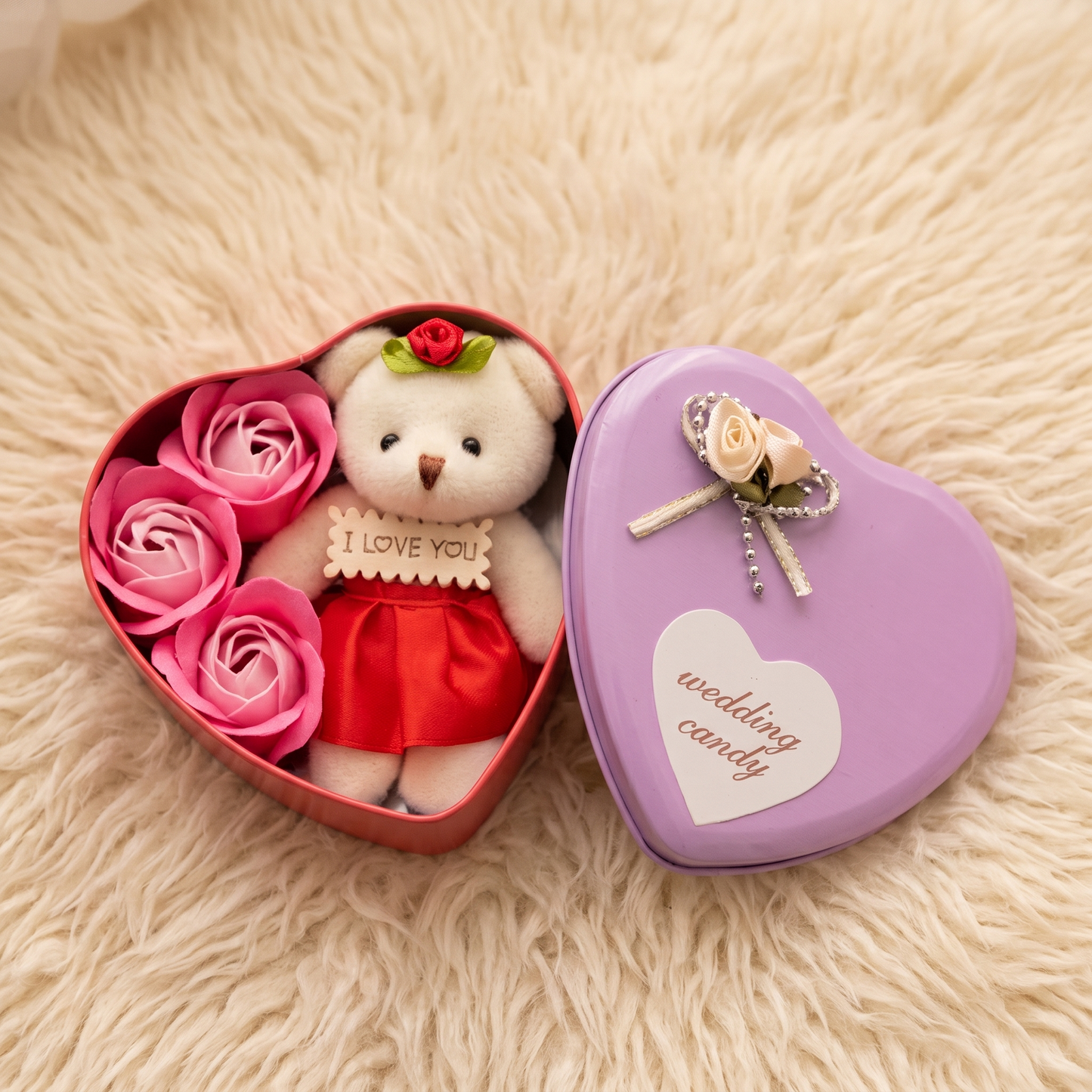 Coffret Peluche Amour Ours et Roses - Detail matière