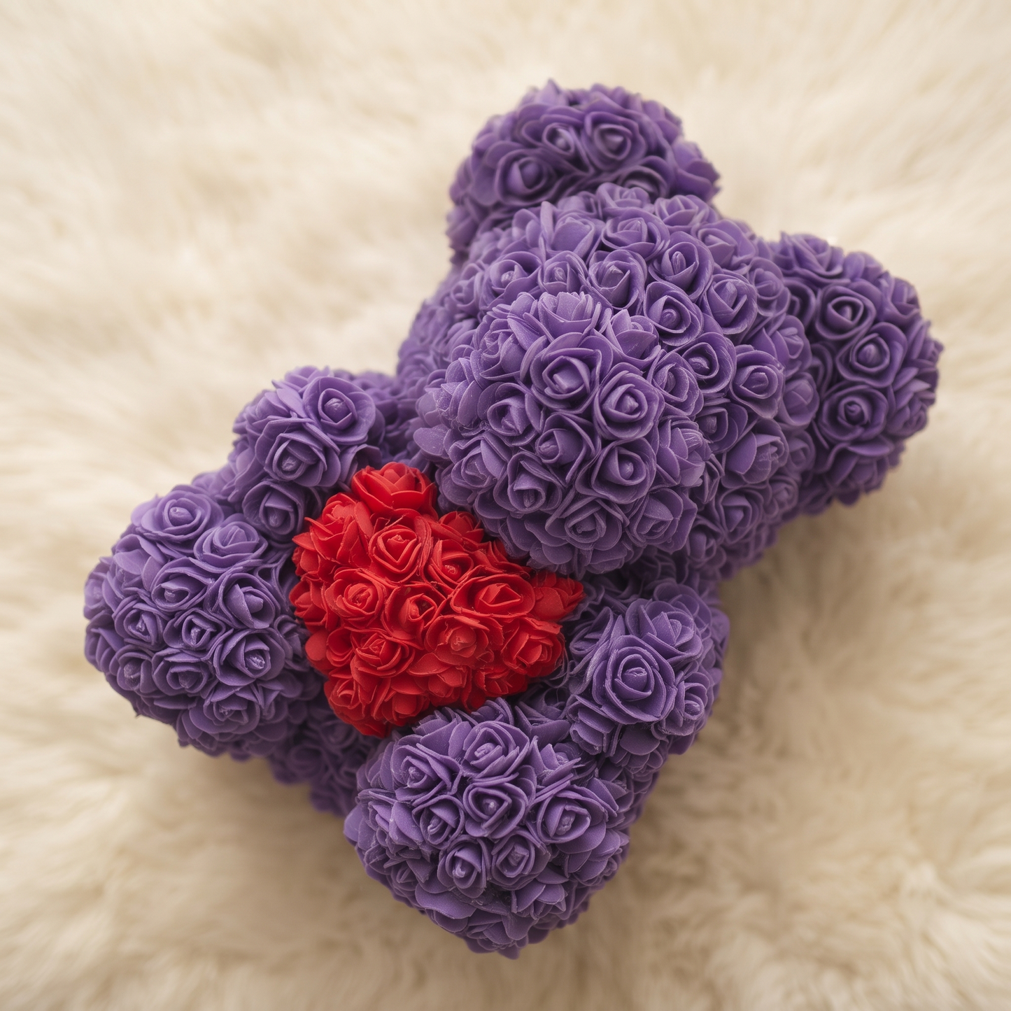 Ours en Roses Violet avec Cœur Rouge - Detail matière
