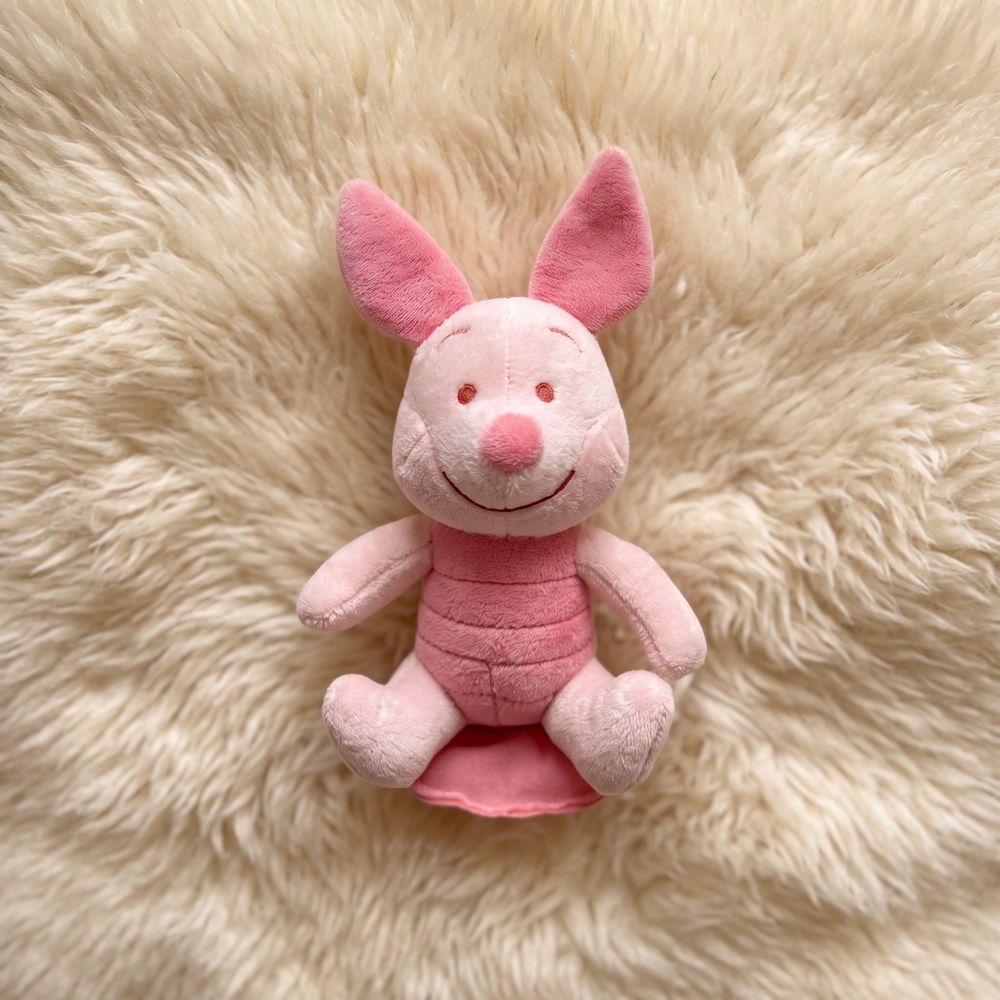 Peluche Aimantée Porcinet Épaule Disney - Detail matière