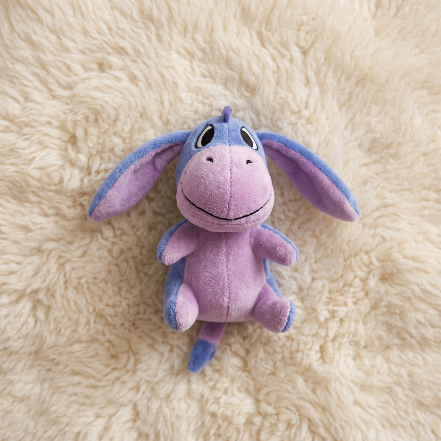 Peluche Bourriquet Aimantée Épaule Disney - Détail matière
