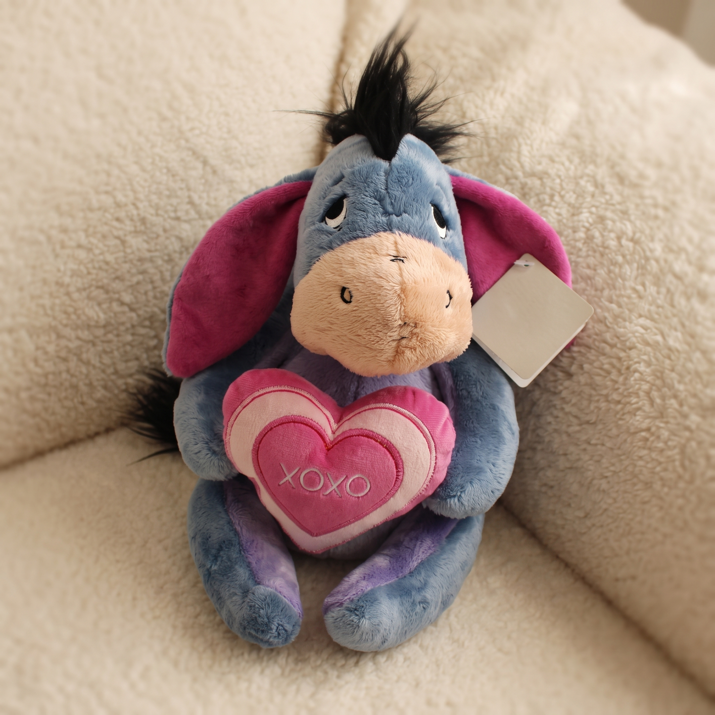 Peluche Bourriquet Disney Cœur XOXO - Detail matière