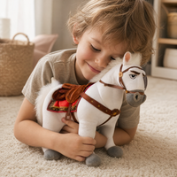 Peluche Cheval Blanc Maximus avec Harnais - Utilisation cosy intérieur
