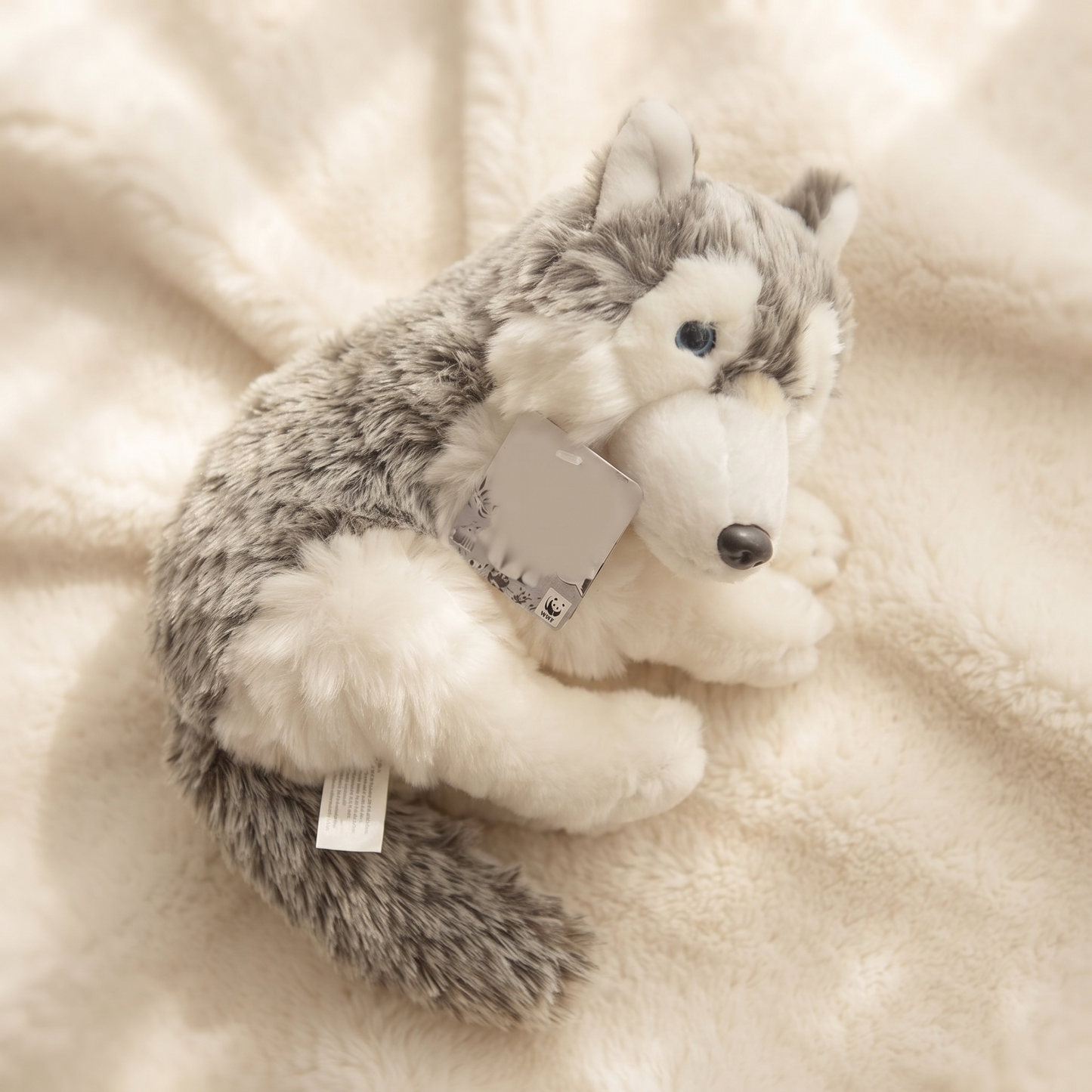 Peluche Loup Gris de Sibérie 28 cm - Détail matière