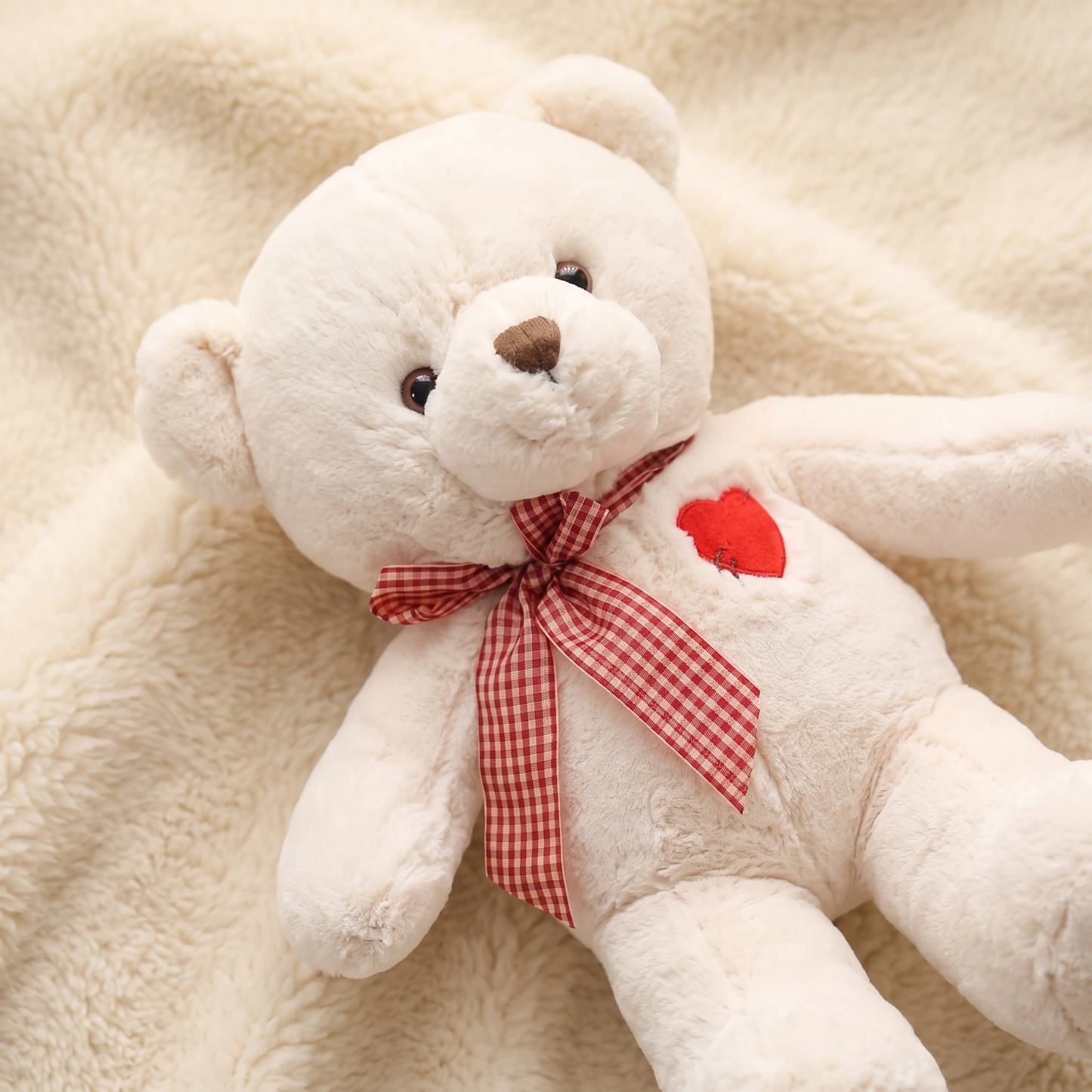 Peluche Ours Blanc Cœur Rouge - Detail matière
