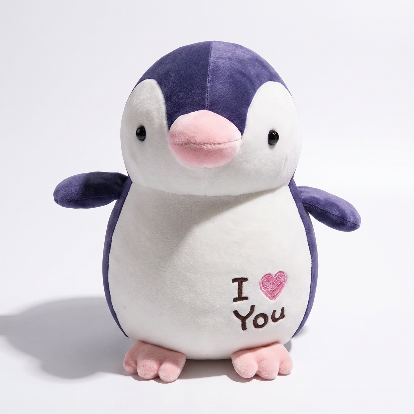 Peluche Pingouin I Love You - fond blanc Frontal