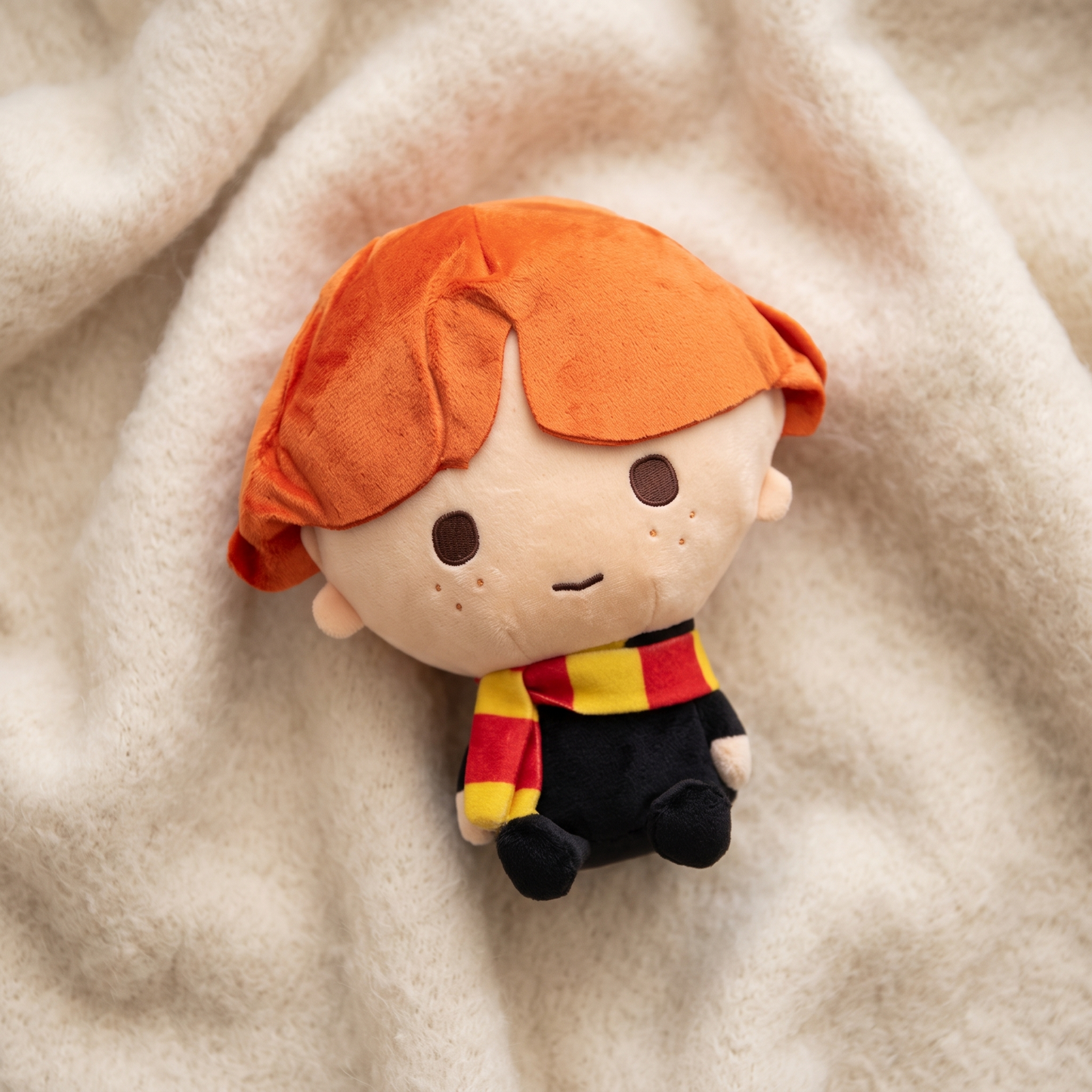 Peluche Ron Weasley 30cm Style Kawaii - Détail matière