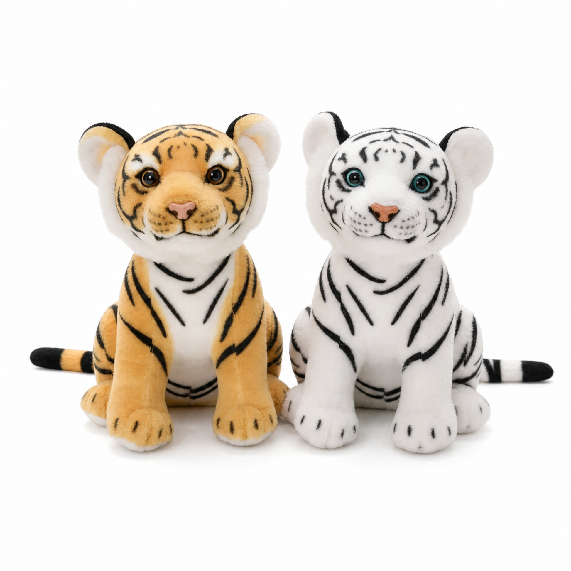 Peluche Tigre Bébé Réaliste 23cm - fond blanc Frontal