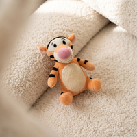 Peluche Tigrou Aimantée Épaule - Détail matière