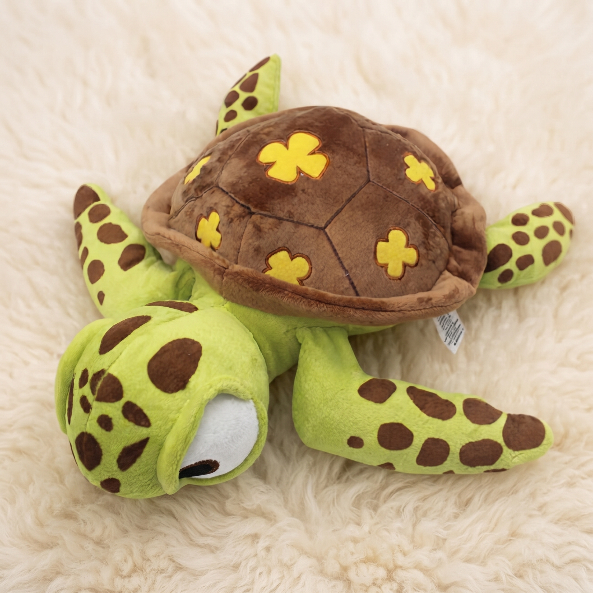 Peluche Tortue Marine Squiz aux Grands Yeux - Détail matière