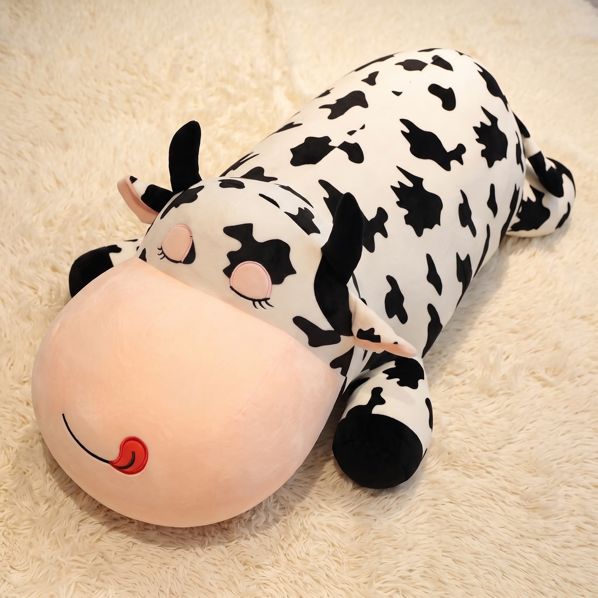 Peluche Vache Géante Allongée - Detail matière