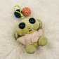 Porte-clé Peluche Baby Yoda Grogu 11cm - Détail matière